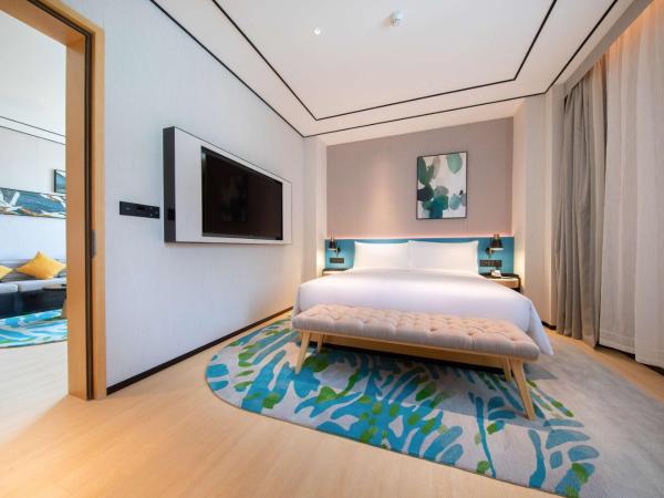 Hilton Garden Inn Shenzhen Nanshan Avenue : photo 3 de la chambre suite 1 chambre lit king-size