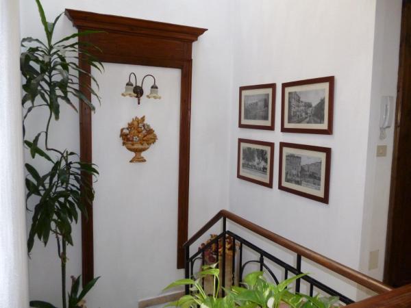 Guest House Il Giardino Segreto : photo 9 de la chambre suite (3 adultes) - bâtiment indépendant