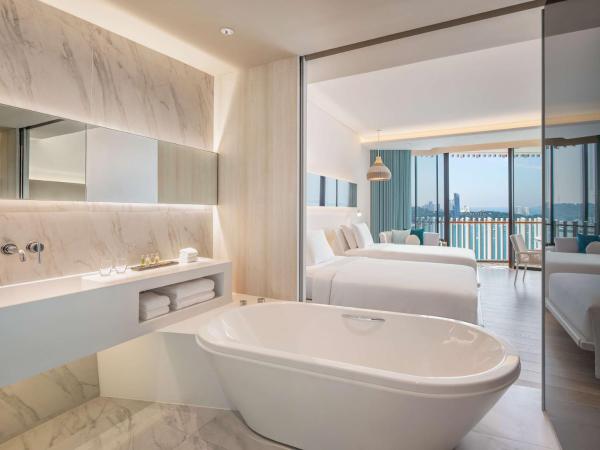 Hilton Pattaya : photo 6 de la chambre chambre lits jumeaux deluxe - vue sur océan