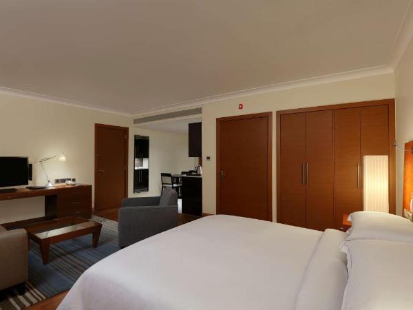 Hilton Bangalore Embassy GolfLinks : photo 3 de la chambre studio lit king-size - accessible aux personnes à mobilité réduite