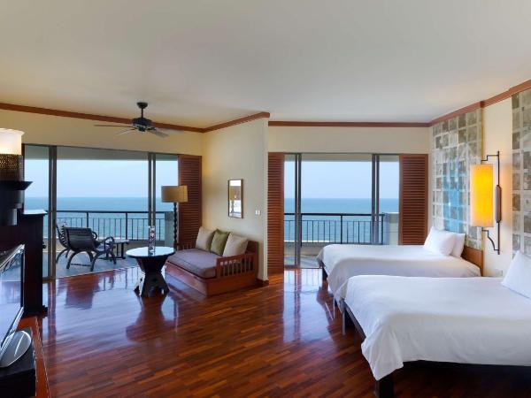 Hilton Hua Hin Resort & Spa : photo 2 de la chambre suite junior lits jumeaux - vue sur océan