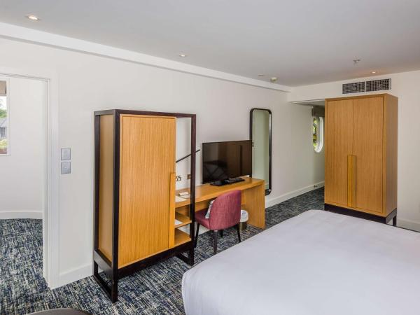 Chateau On The Park - Christchurch, A Doubletree By Hilton : photo 3 de la chambre suite junior