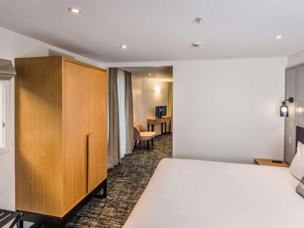 Chateau On The Park - Christchurch, A Doubletree By Hilton : photo 4 de la chambre suite 1 chambre lit king-size