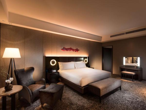 Conrad Osaka : photo 3 de la chambre suite lit king-size exécutive