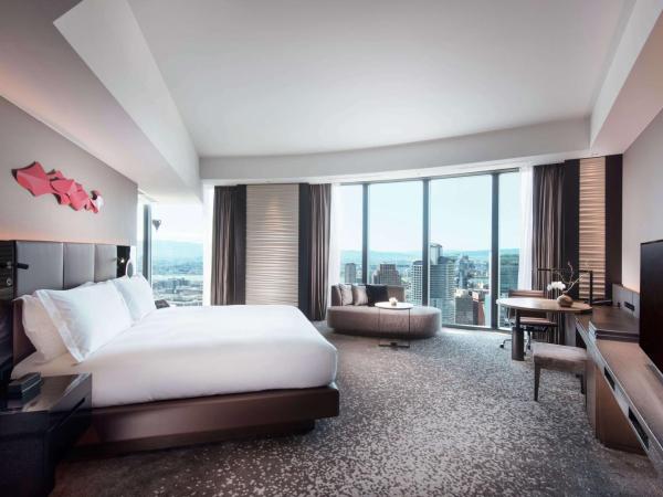 Conrad Osaka : photo 1 de la chambre chambre lit king-size exécutive