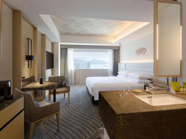 Hilton Nagasaki : photo 2 de la chambre chambre exécutive deluxe avec lit king-size