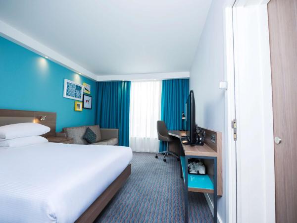 Hampton By Hilton Belfast City Centre : photo 4 de la chambre chambres familiales communicantes 