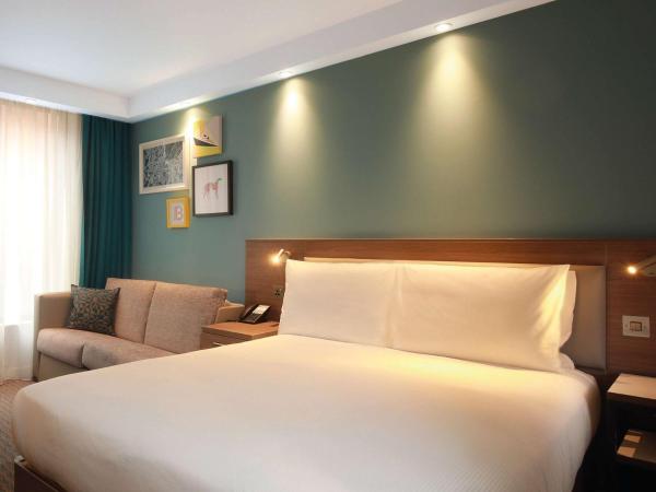 Hampton By Hilton Belfast City Centre : photo 5 de la chambre chambre lit queen-size - non-fumeurs