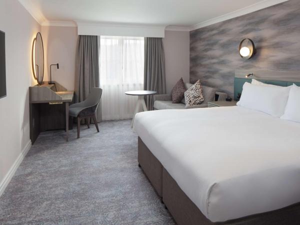 DoubleTree by Hilton Bath : photo 1 de la chambre chambre lit queen-size supérieure avec canapé-lit