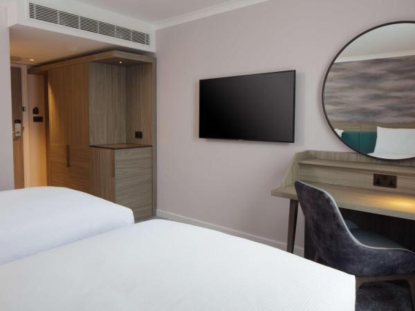 DoubleTree by Hilton Bath : photo 8 de la chambre chambre supérieure avec 2 lits queen-size