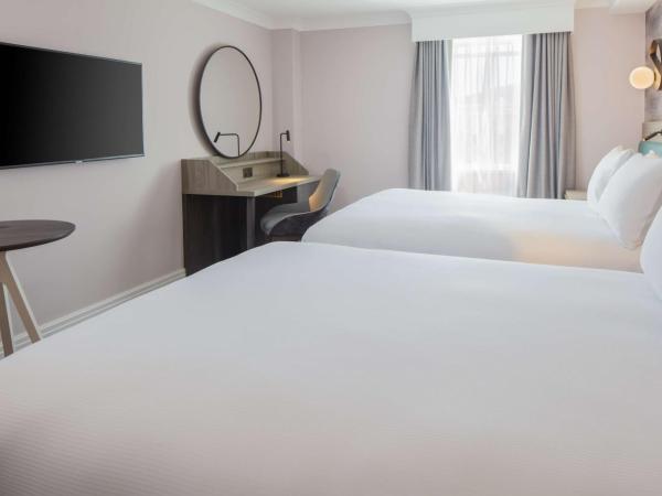DoubleTree by Hilton Bath : photo 9 de la chambre chambre supérieure avec 2 lits queen-size