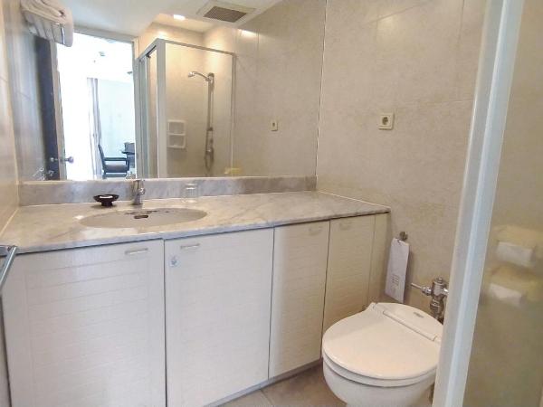 Kristal Hotel Jakarta : photo 6 de la chambre suite supérieure - 2 chambres