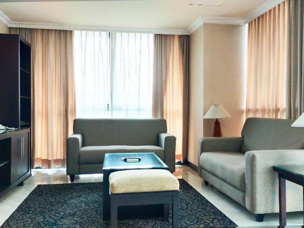 Kristal Hotel Jakarta : photo 3 de la chambre suite supérieure - 2 chambres