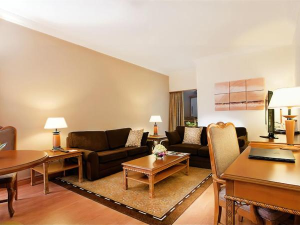 Millennium Plaza Downtown Suites : photo 2 de la chambre suite 1 chambre