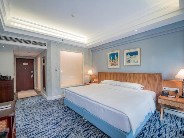 Good View Hotel Tangxia - 15 mins drive from Dongguan South Railway Station : photo 3 de la chambre poolside superior king room