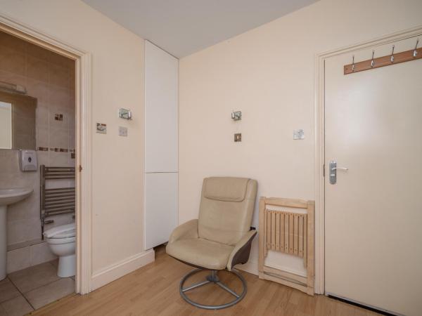 Flexistay Aparthotel Tooting : photo 9 de la chambre chambre simple avec salle de bains privative