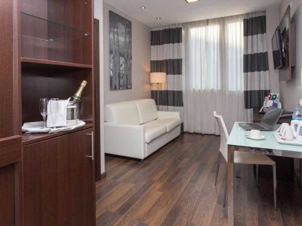 Hotel & Spa Villa Olimpica Suites : photo 1 de la chambre suite avec accès au spa (2 adultes)