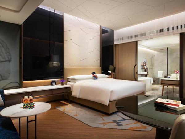 Renaissance Xi'an Hotel : photo 1 de la chambre chambre lit king-size premier