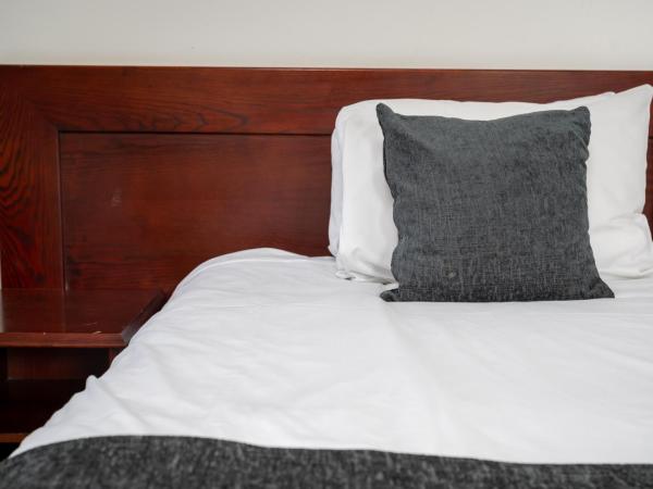 Channings Hotel by Greene King Inns : photo 2 de la chambre chambre familiale (2 adultes + 1 enfant)