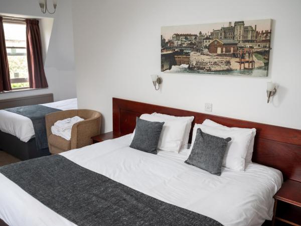 Channings Hotel by Greene King Inns : photo 1 de la chambre chambre familiale (2 adultes + 1 enfant)