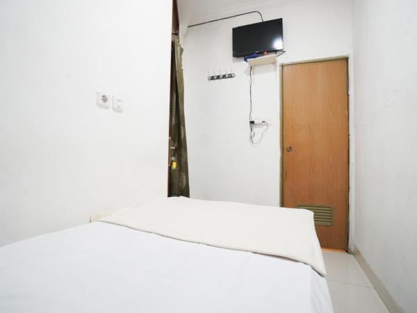 Griya Sawamah Syariah Mitra RedDoorz : photo 4 de la chambre chambre simple