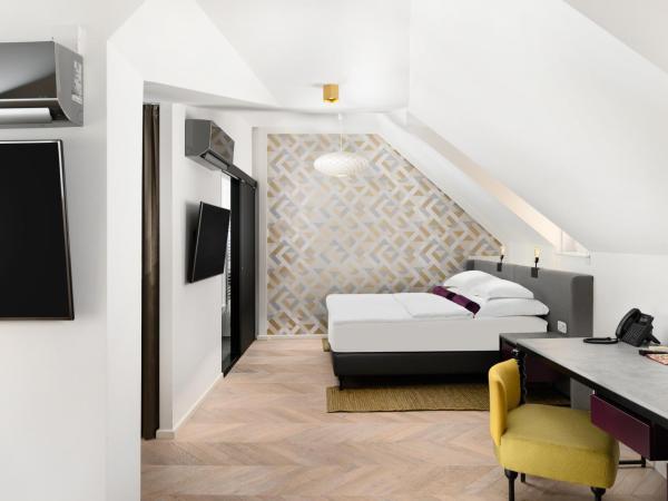 Maison Bistro & Hotel : photo 7 de la chambre suite dans petite maison