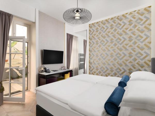 Maison Bistro & Hotel : photo 4 de la chambre chambre double deluxe dans petite maison