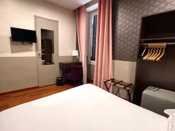 Hotel Restaurant Christophe Colomb : photo 4 de la chambre chambre double standard