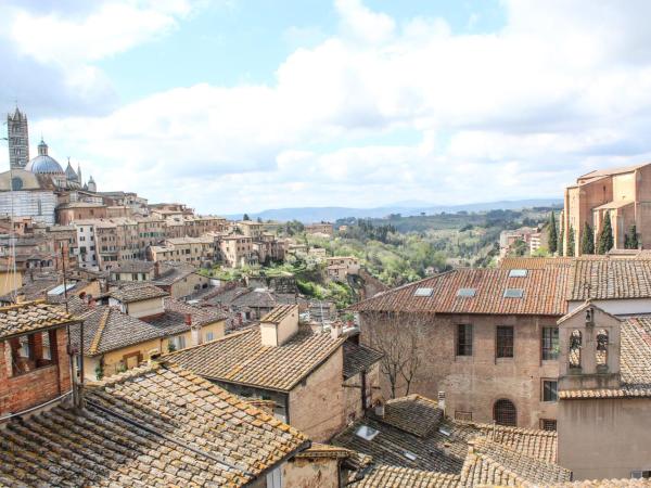 Grand Hotel Continental Siena - Starhotels Collezione : photo 6 de la chambre chambre double ou lits jumeaux de luxe avec vue