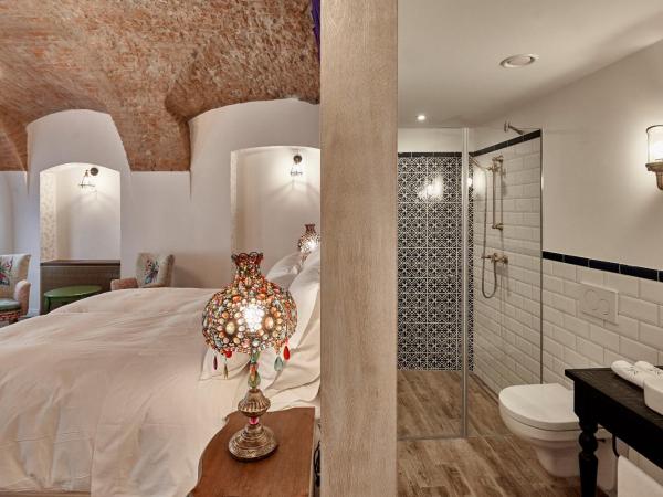 Maison Bistro & Hotel : photo 3 de la chambre grande chambre double ou lits jumeaux