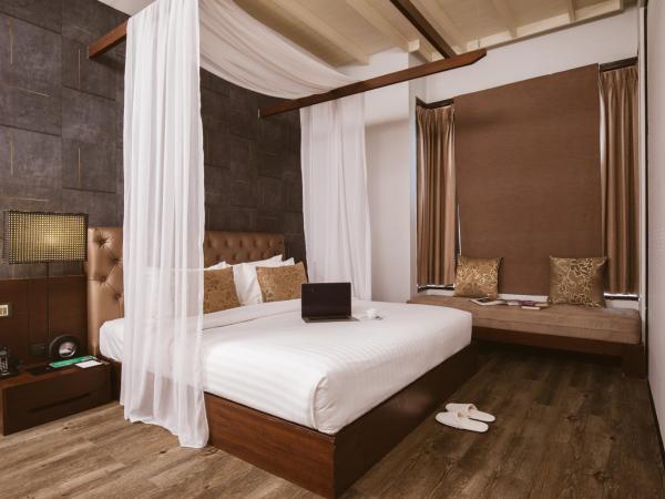 De Chai Colonial Hotel & Spa - SHA Plus : photo 9 de la chambre appartement premier 2 chambres