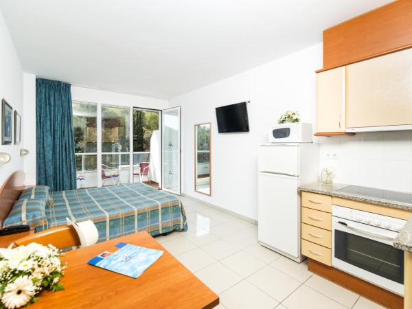 Aparthotel Costa Encantada : photo 1 de la chambre studio avec balcon (2 adultes)