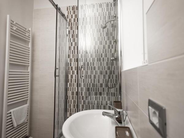 Il Tiro Rooms : photo 7 de la chambre chambre double avec salle de bains privative