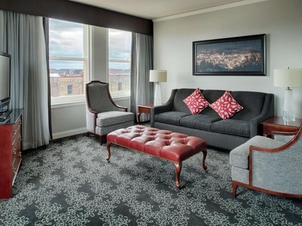 Embassy Suites by Hilton Portland Downtown : photo 2 de la chambre suite king - Étage Élevé


