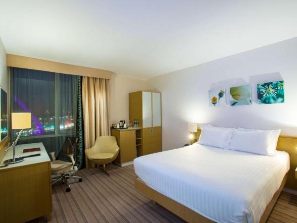 Hilton Garden Inn Glasgow City Centre : photo 3 de la chambre chambre lit queen-size 