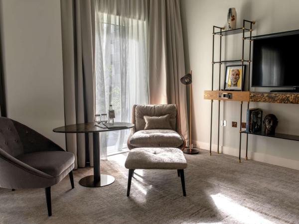 Lincoln Plaza Hotel London, Curio Collection By Hilton : photo 3 de la chambre chambre lit king-size deluxe