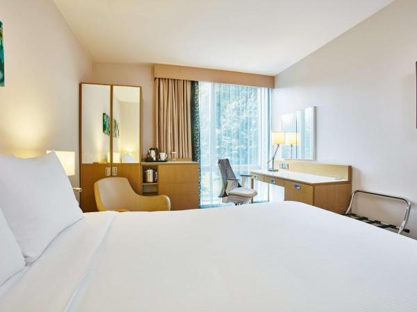 Hilton Garden Inn Birmingham Brindley Place : photo 3 de la chambre chambre lit queen-size 