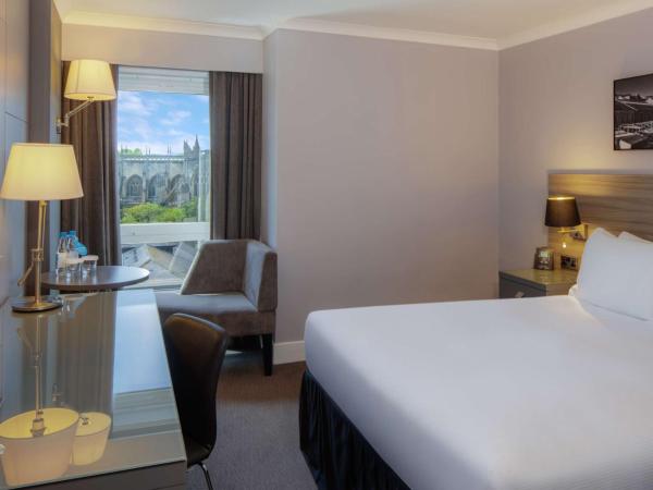 DoubleTree by Hilton Bristol City Centre : photo 3 de la chambre chambre lit king-size supérieure avec vue