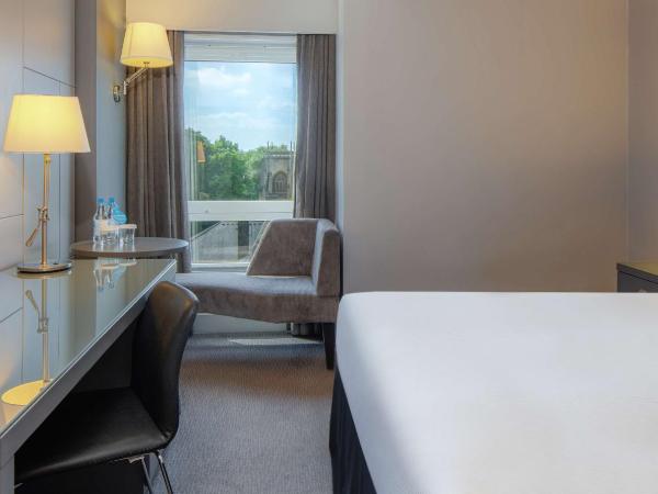 DoubleTree by Hilton Bristol City Centre : photo 8 de la chambre chambre lit king-size supérieure avec vue