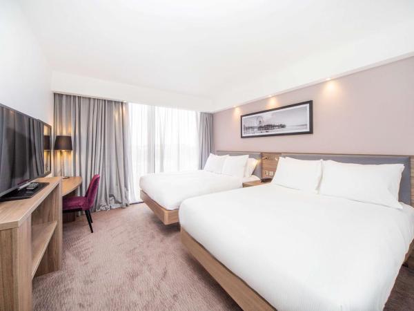 Hampton By Hilton Blackpool : photo 1 de la chambre chambre double avec 2 lits doubles - non-fumeurs