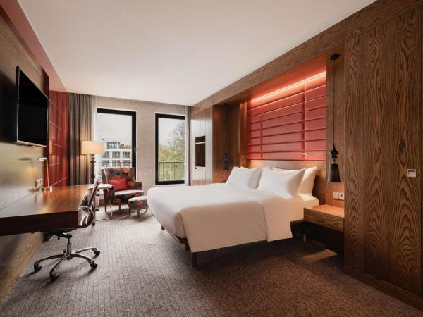 Hilton The Hague : photo 1 de la chambre chambre lit king-size