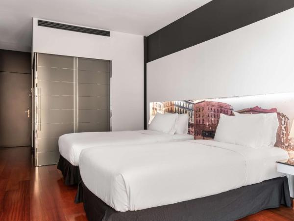 Hilton Madrid Airport : photo 3 de la chambre chambre lits jumeaux