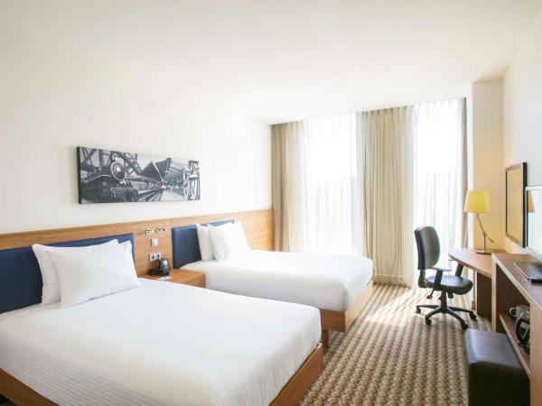 Hampton By Hilton Amsterdam Arena Boulevard : photo 1 de la chambre chambre lits jumeaux