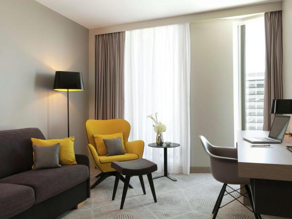 Hilton Garden Inn Bordeaux Centre : photo 2 de la chambre suite 1 chambre lit king-size