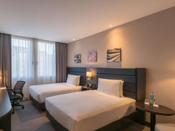 Hilton Garden Inn Frankfurt City Centre : photo 1 de la chambre chambre lits jumeaux