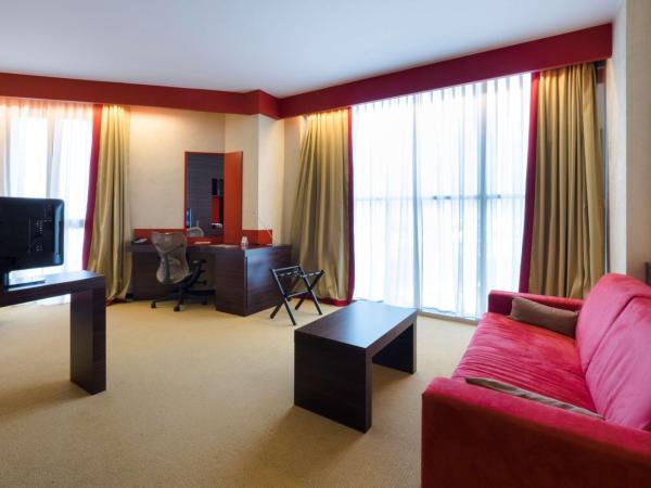 Hilton Garden Inn Lecce : photo 1 de la chambre chambre lit king-size supérieure