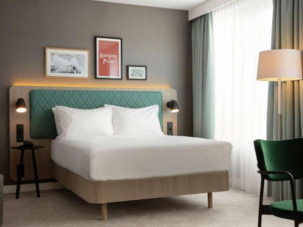 Hilton Garden Inn Paris Orly Airport : photo 3 de la chambre chambre lit queen-size - pour personnes à mobilité réduite