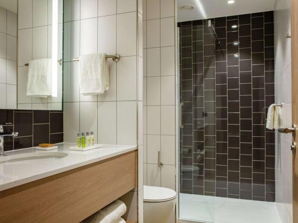 Hilton Garden Inn Paris Orly Airport : photo 5 de la chambre chambre lit queen-size