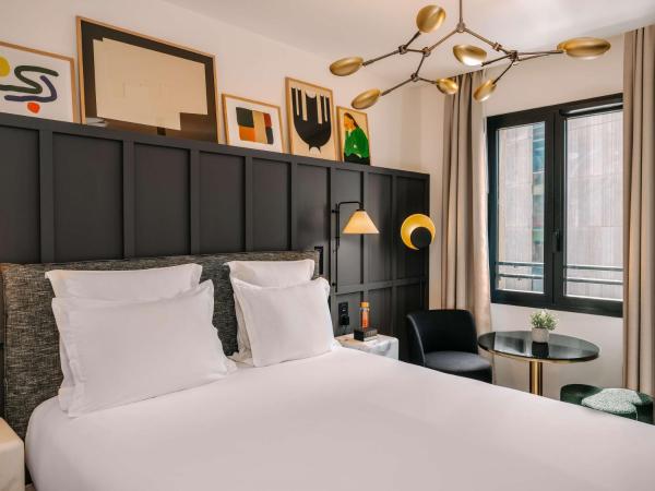 Marty Hotel Bordeaux - Tapestry Collection by Hilton : photo 3 de la chambre chambres familiales communicantes 