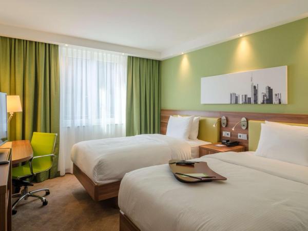Hampton By Hilton Hamburg City Centre : photo 1 de la chambre chambre lits jumeaux